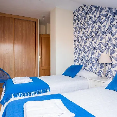 Apartment Irene Centrico Con Wifi Y Parking Coche Tamano Medio Onís