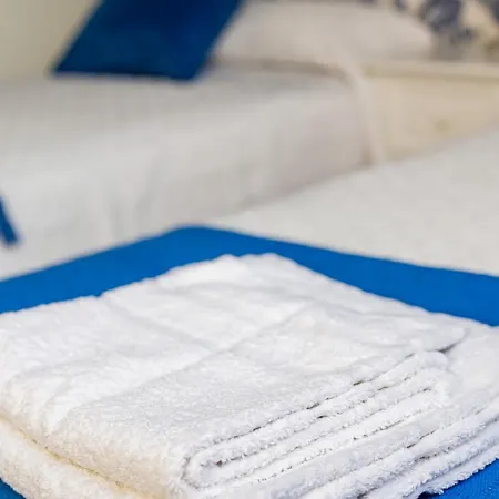 Apartment Irene Centrico Con Wifi Y Parking Coche Tamano Medio