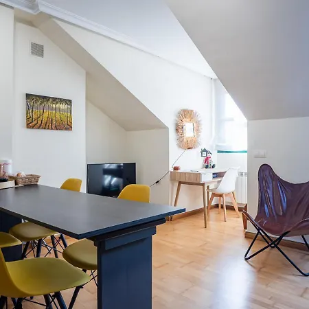 Apartament Irene Centrico Con Wifi Y Parking Coche Tamano Medio Onís