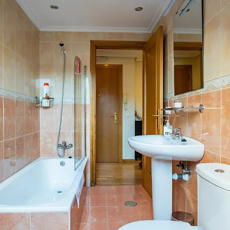 Irene Centrico Con Wifi Y Parking Coche Tamano Medio *